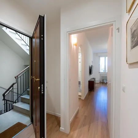Apartamento Housmart Corte Galluzzi 7/1 *