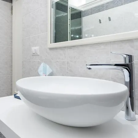 Housmart Corte Galluzzi 7/1 Bolonia